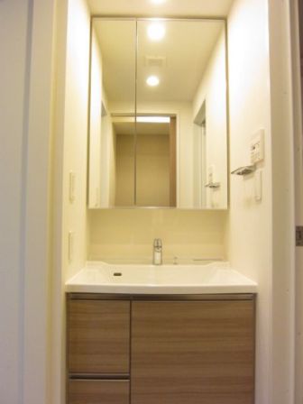 パークアクシス上野