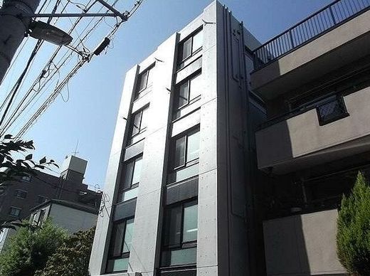 プラティーク森下