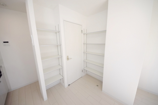 プラティーク森下