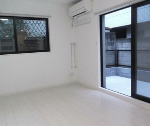 プラティーク森下