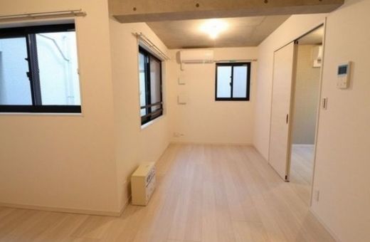 La Douceur新中野 (ラドゥセール新中野)