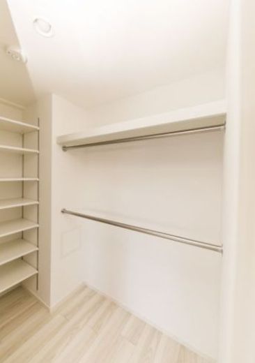 プレール・ドゥーク新宿West