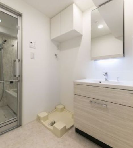 プレール・ドゥーク新宿West