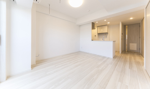 プレール・ドゥーク新宿West