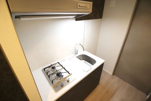 GENOVIA新大塚 (ジェノヴィア新大塚)