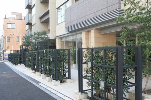 ローレルアイ東中野