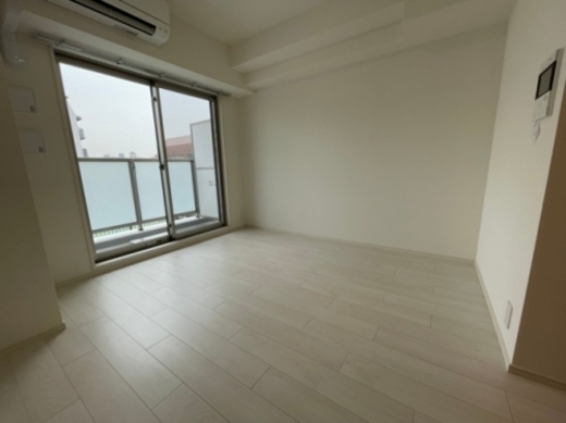 グランカーサ両国イースト