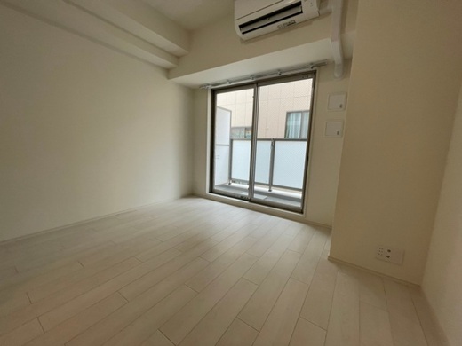 グランカーサ両国イースト