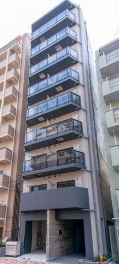 ラ・ヴィータ新御徒町