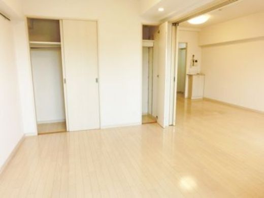 ガラ・グランディ中野