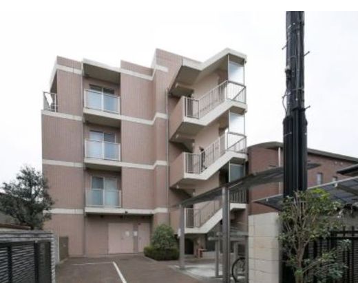 プラムガーデン関根
