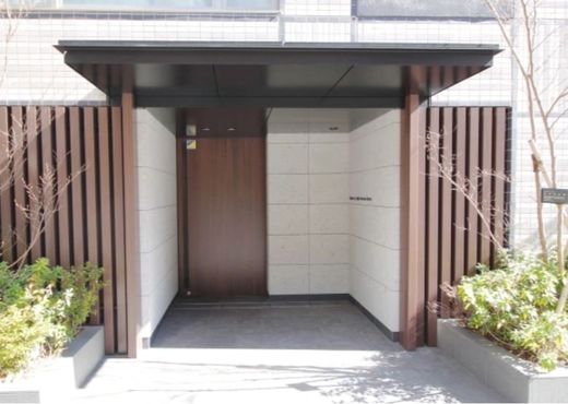 ブリリア山手動坂グランスイート