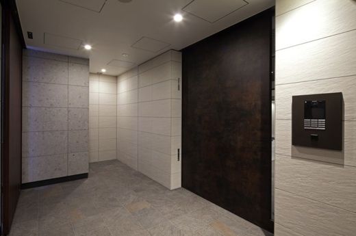 ブリリア山手動坂グランスイート