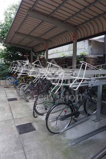 コンフォリア三田トロワ