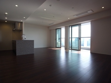 ワテラスタワーレジデンス