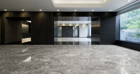 ラ・トゥール新宿グランド