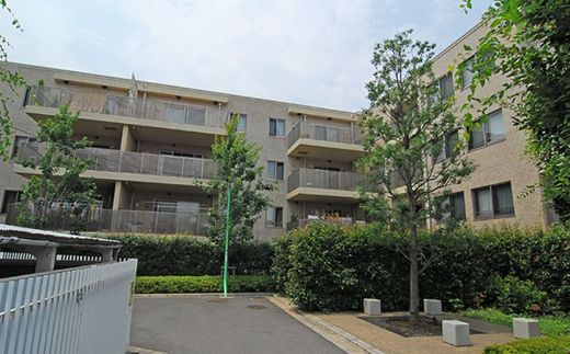 プラウド成城