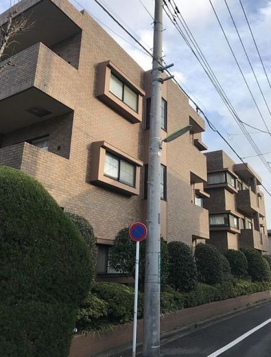 上用賀コートサイド