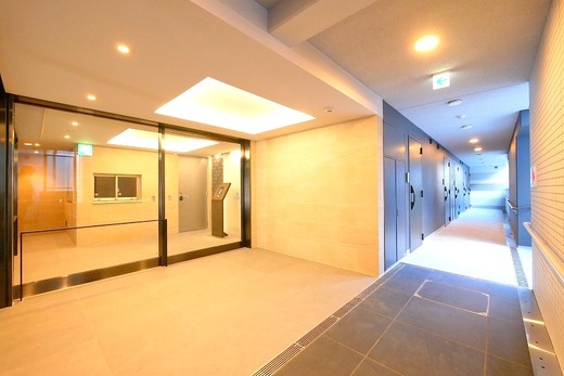 ラフィスタ方南町