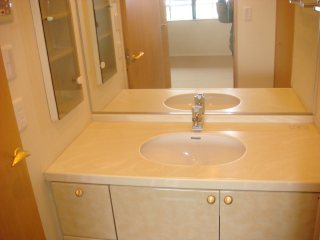 千代田ファーストハイツ