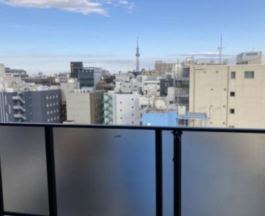 クローバー神田紺屋町