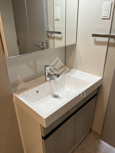 HY's浅草 (ハイズ浅草)