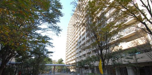 オーベルグランディオ萩中
