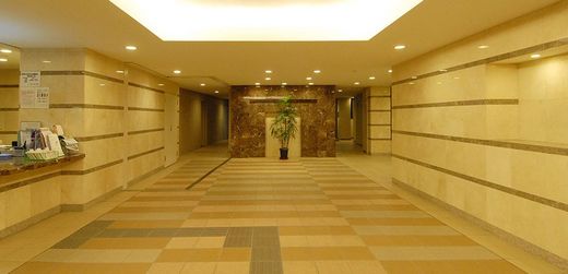 オーベルグランディオ萩中