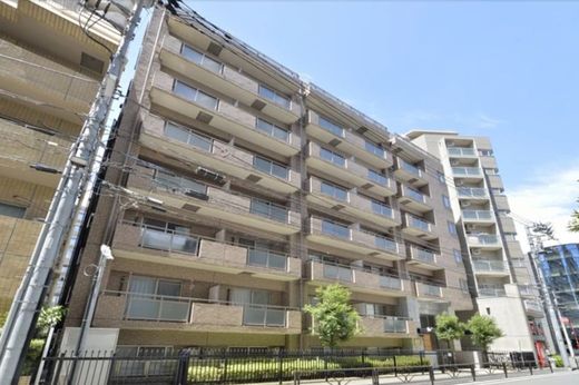 エクセシオーネお茶の水女子大学前