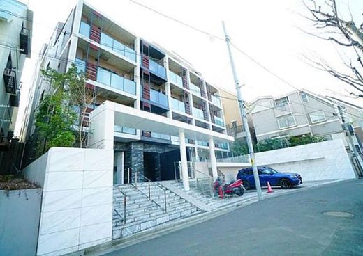 ピアース下北沢