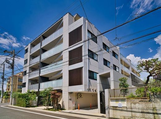 プレシス三軒茶屋